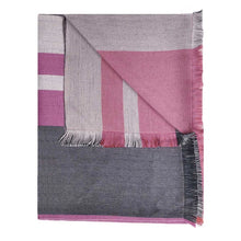 Load image into Gallery viewer, Alpaca Reversible Throw Sangria
