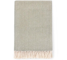 Load image into Gallery viewer, Sferra Celine Throw Moss
